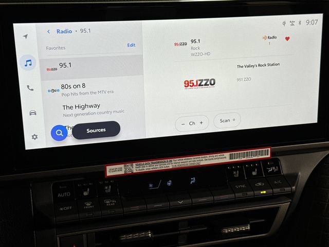New 2026 Toyota Camry XLE AWD/4WD image 24