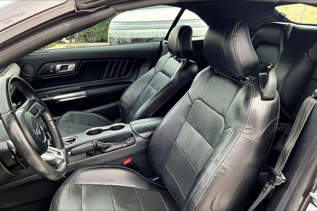 Used 2020 Ford Mustang Premium image 14