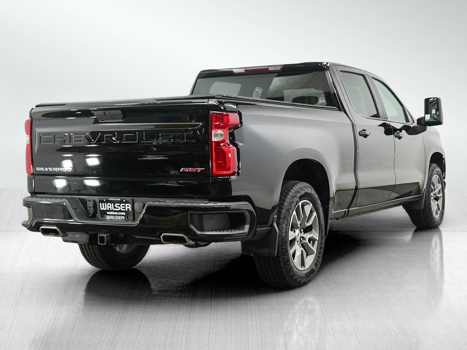 Used 2020 Chevrolet Silverado 1500 RST w/ True North Edition AWD/4WD image 5