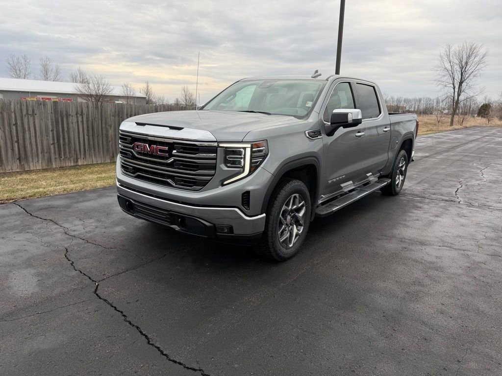 New 2026 GMC Sierra 1500 SLT w/ SLT Premium Package image 1