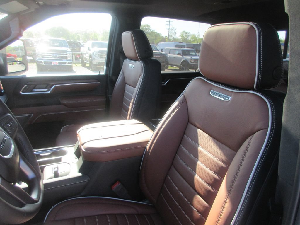New 2026 GMC Sierra 2500 Denali Ultimate AWD/4WD image 13
