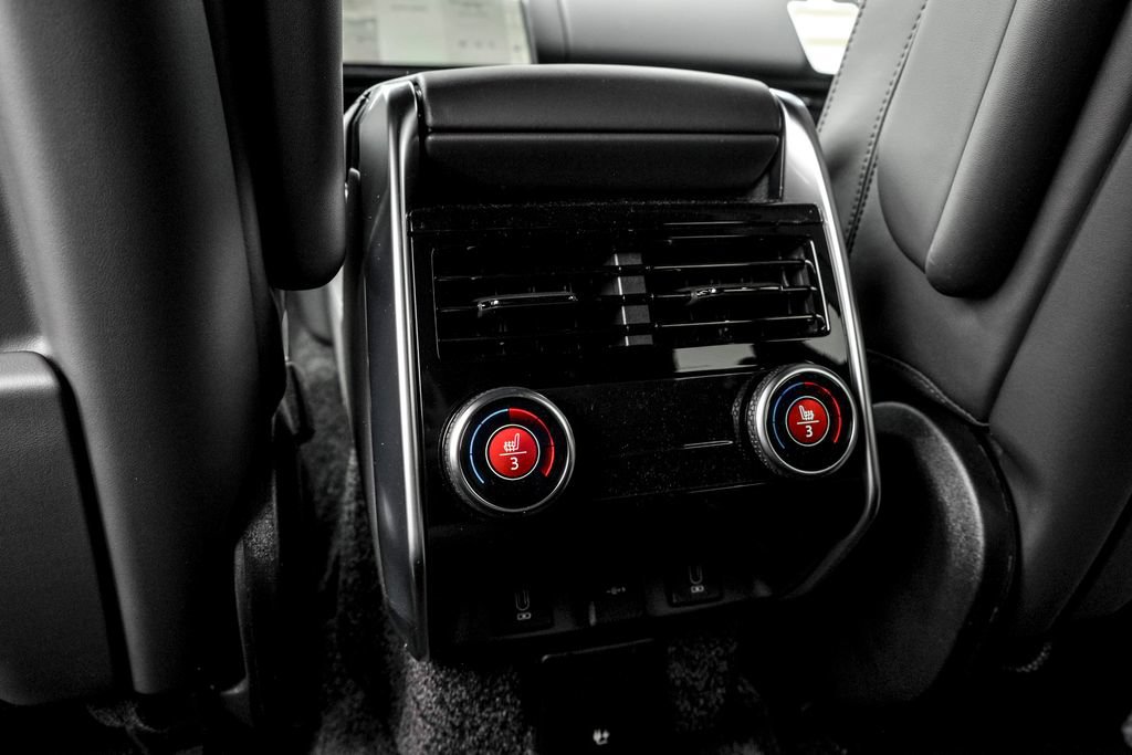 New 2026 Land Rover Range Rover SE AWD/4WD image 16