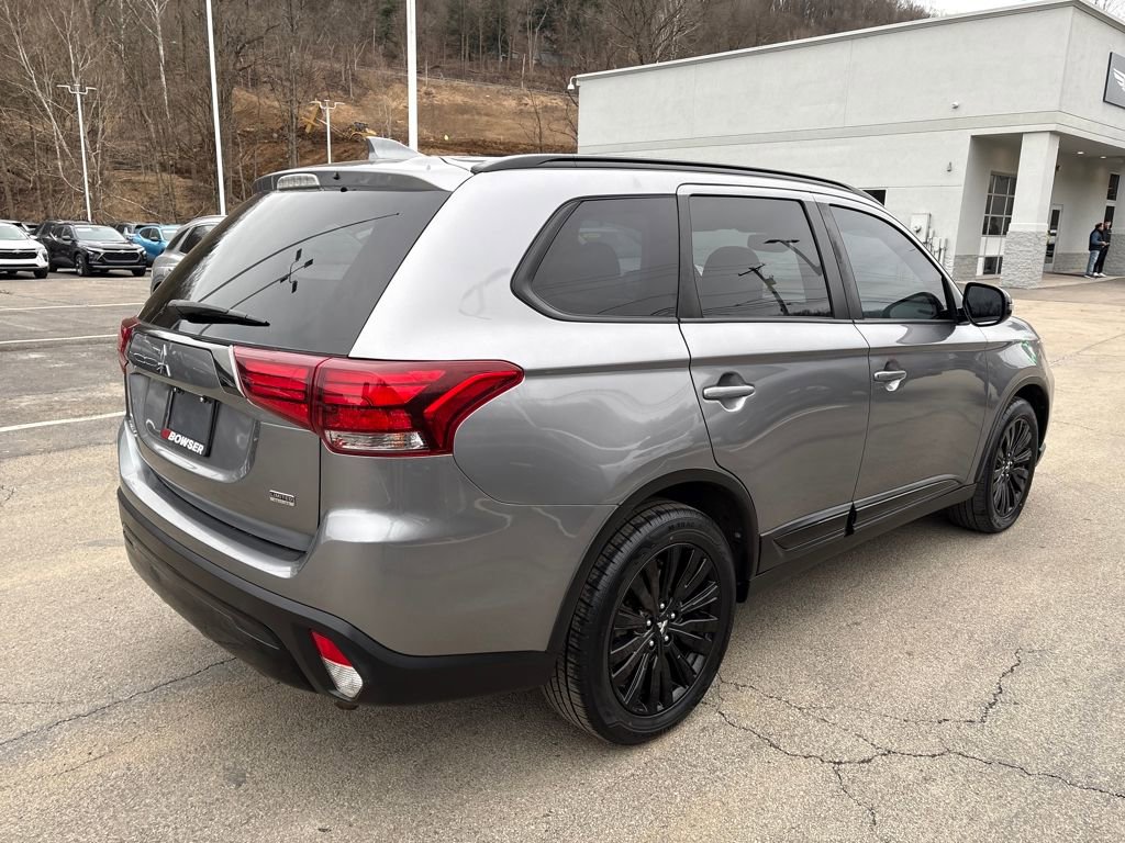 Used 2020 Mitsubishi Outlander LE image 5