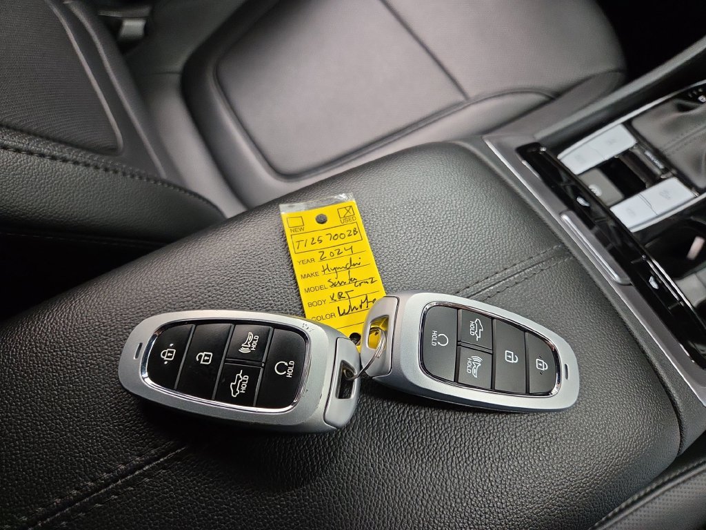 Used 2024 Hyundai Santa Cruz XRT AWD/4WD image 14