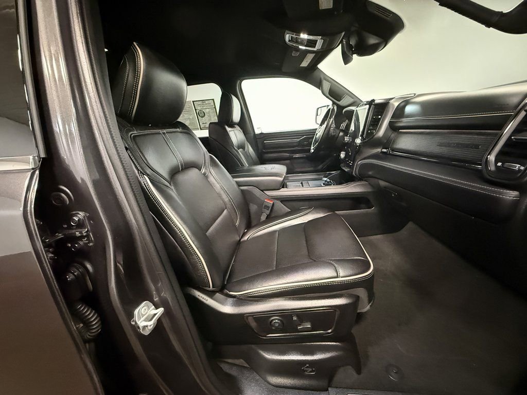 Used 2022 RAM 1500 Limited w/ Off-Road Group image 13