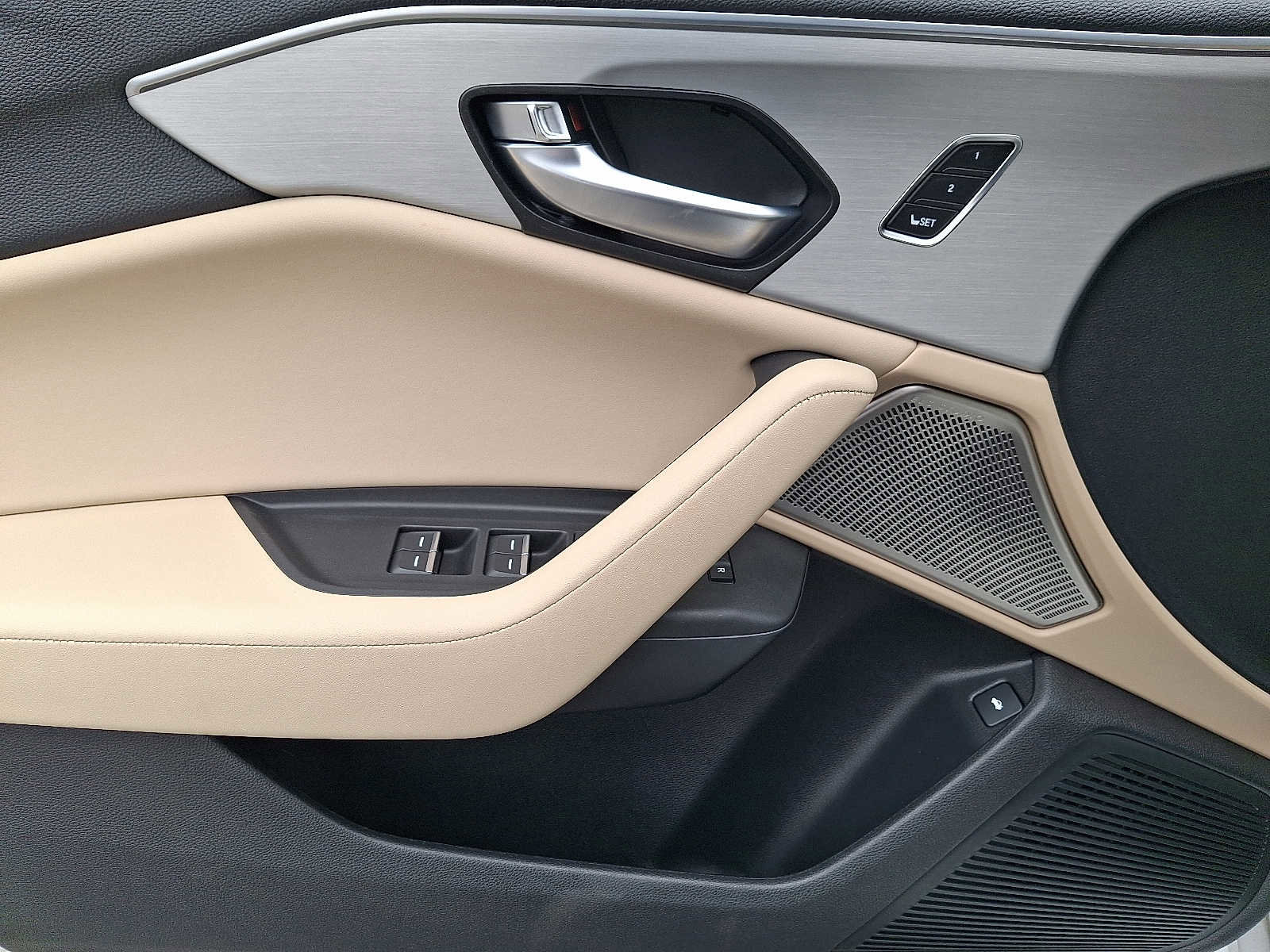 Certified 2023 Acura TLX w/ Technology Package image 13