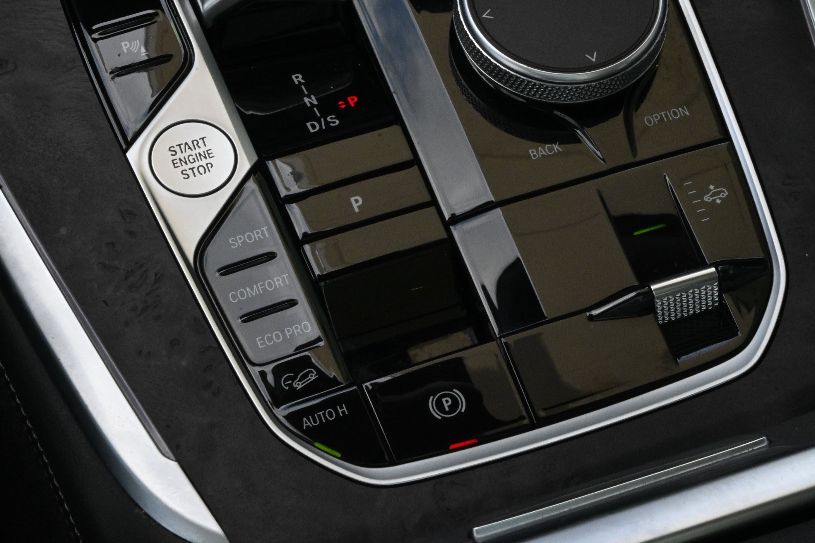 Certified 2024 BMW X7 xDrive40i image 23