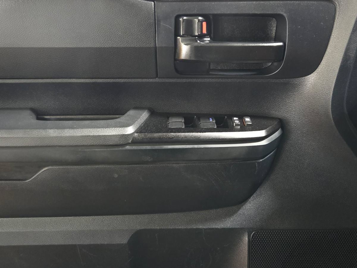 Used 2018 Toyota Tundra SR RWD image 38