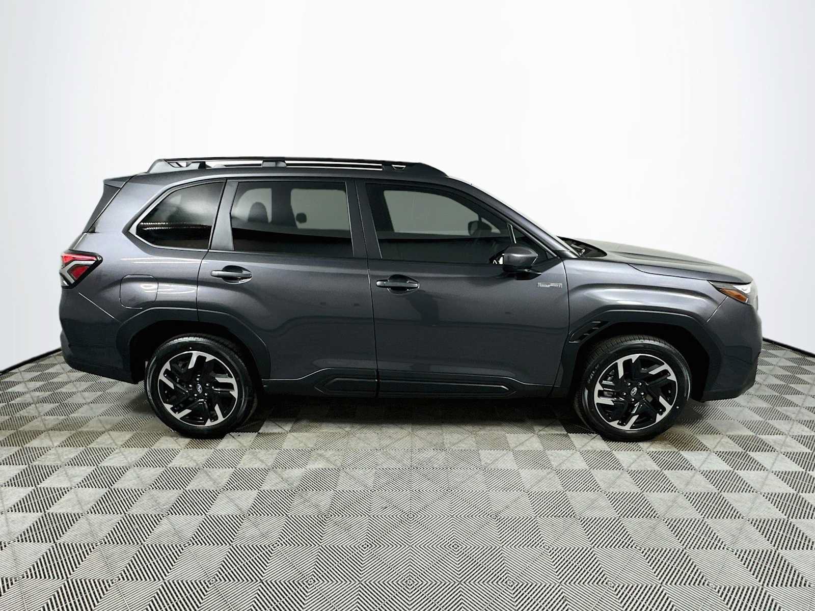 Certified 2026 Subaru Forester Premium AWD/4WD image 8