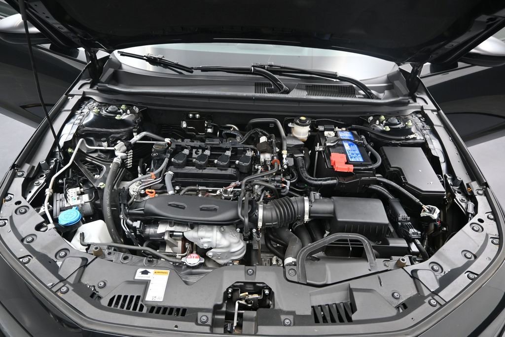 Certified 2023 Honda Accord EX image 11