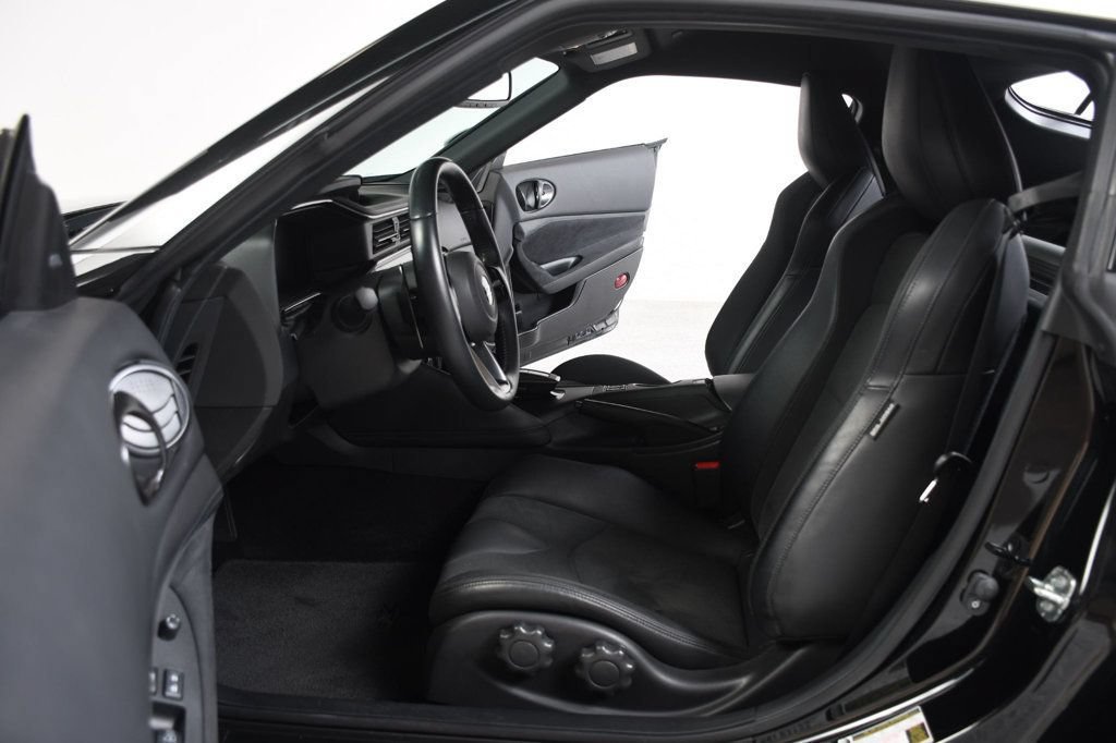 Used 2024 Nissan Z Performance w/ Floor Mat Package RWD image 26