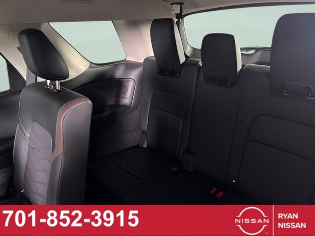 New 2025 Nissan Pathfinder Platinum w/ Cargo Package image 37