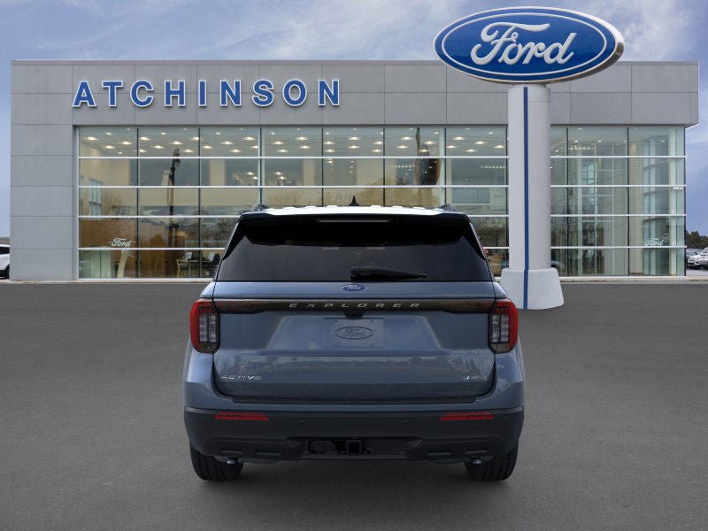 Used 2026 Ford Explorer Active AWD/4WD image 5