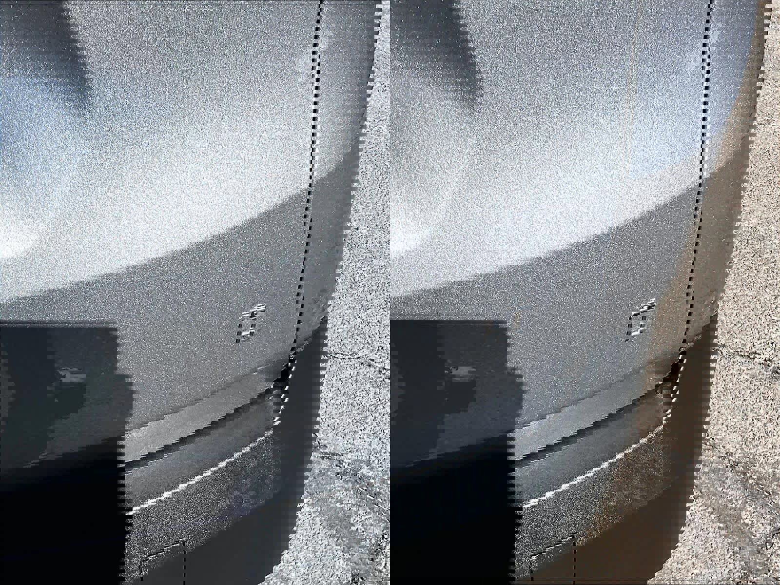 Used 2023 Chevrolet Traverse LT image 30