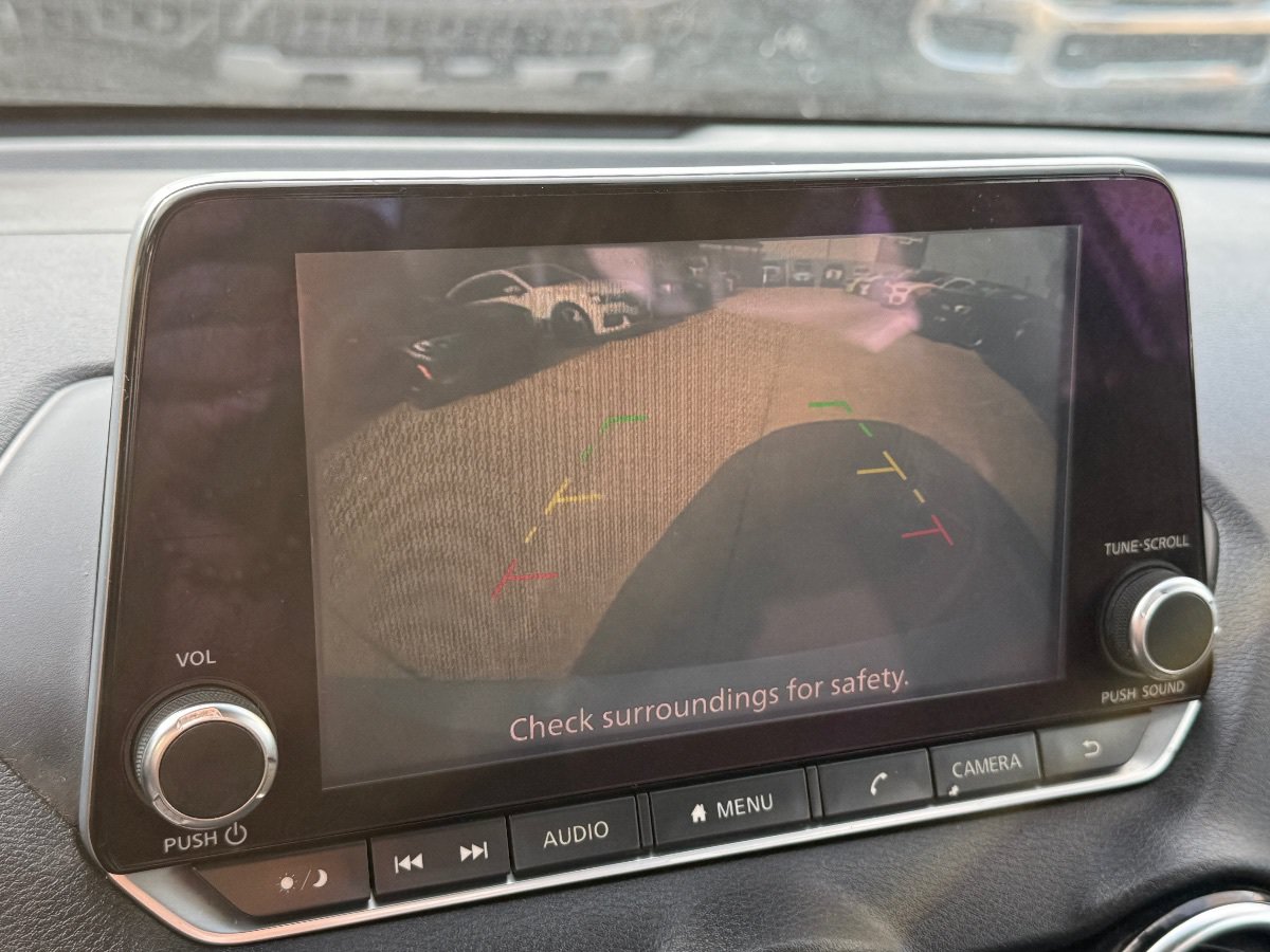 Used 2020 Nissan Sentra SV w/ Trunk Package FWD image 26