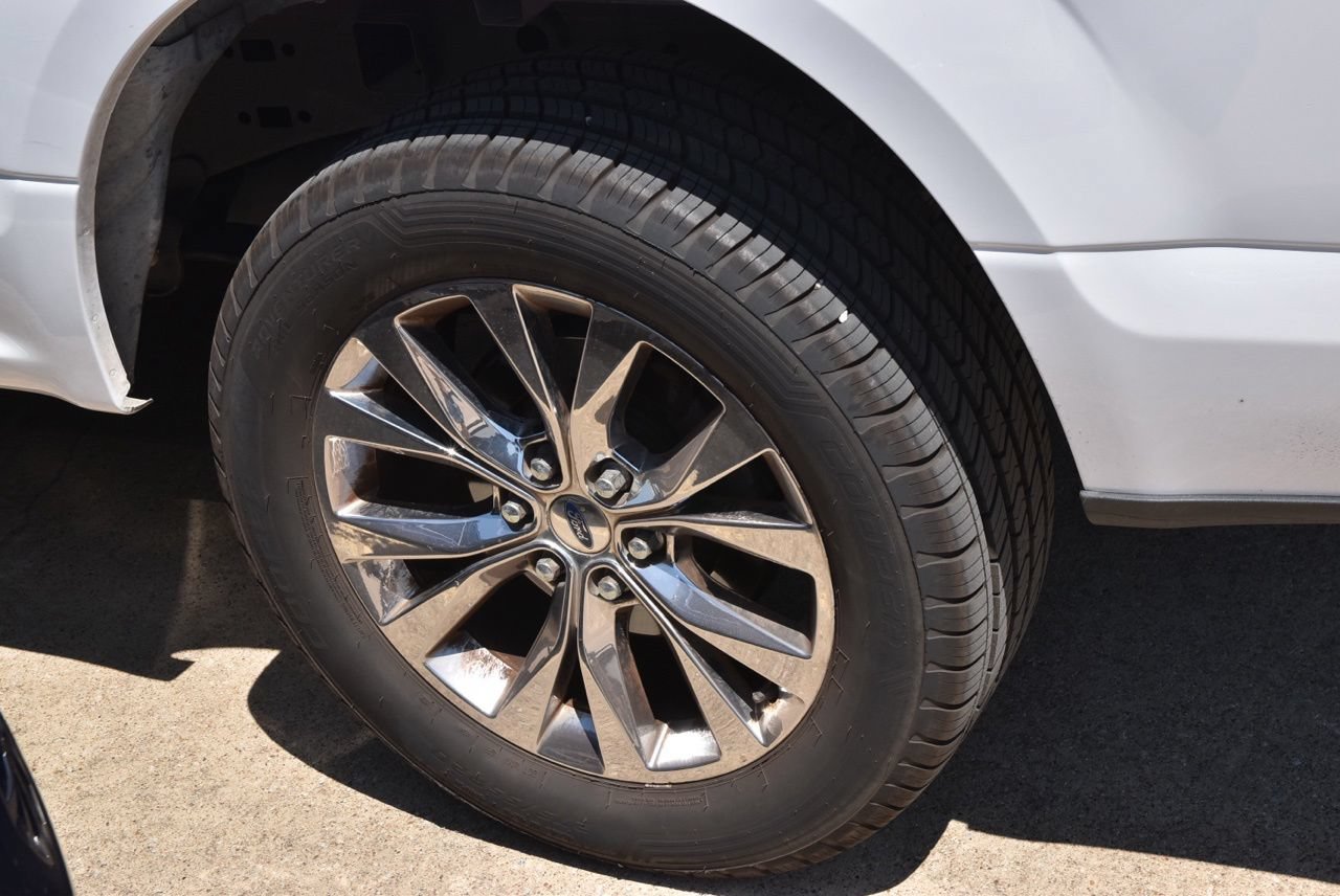 Used 2016 Ford F150 XLT w/ Equipment Group 301A Mid RWD image 10