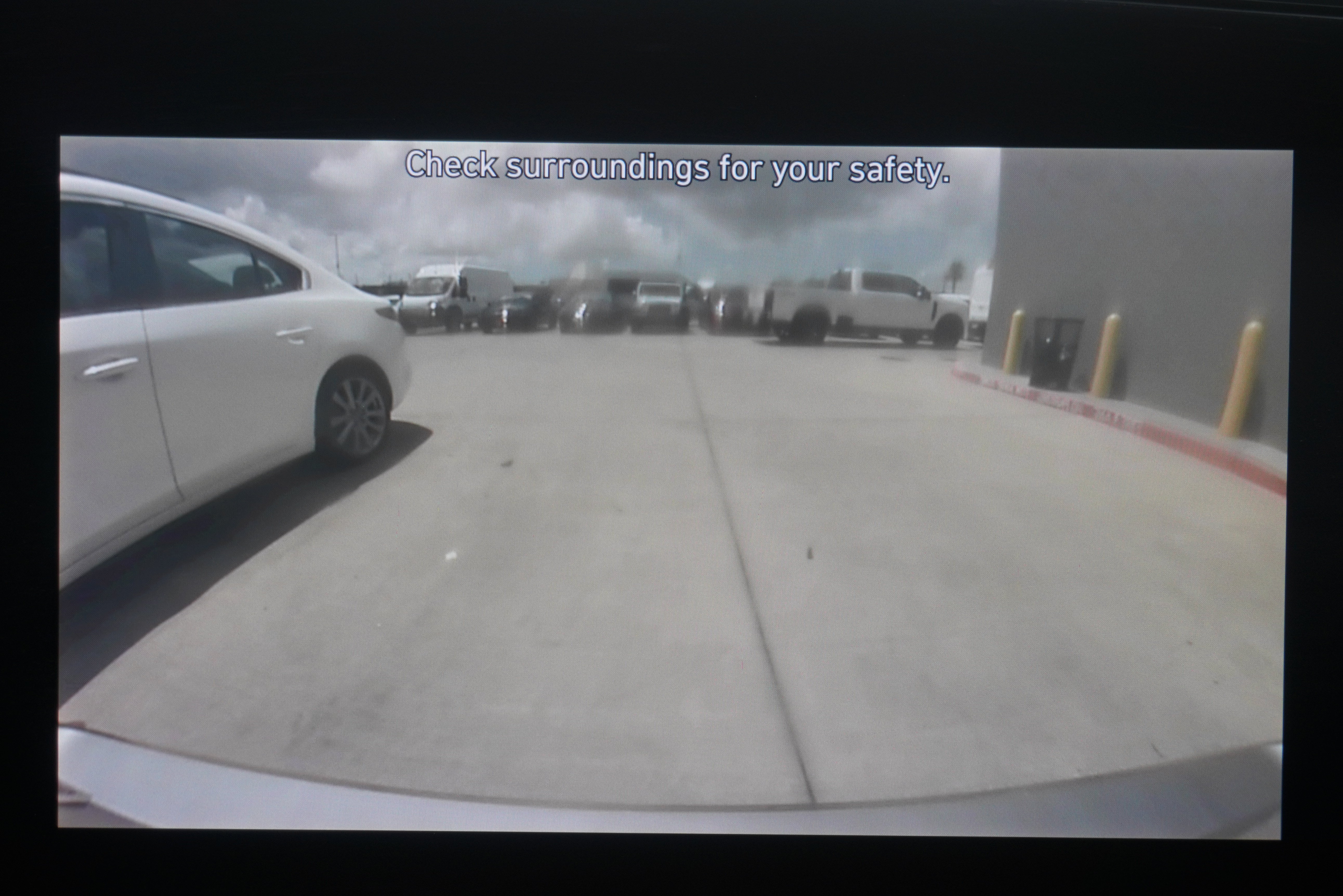 Used 2021 Hyundai Elantra Limited FWD image 17