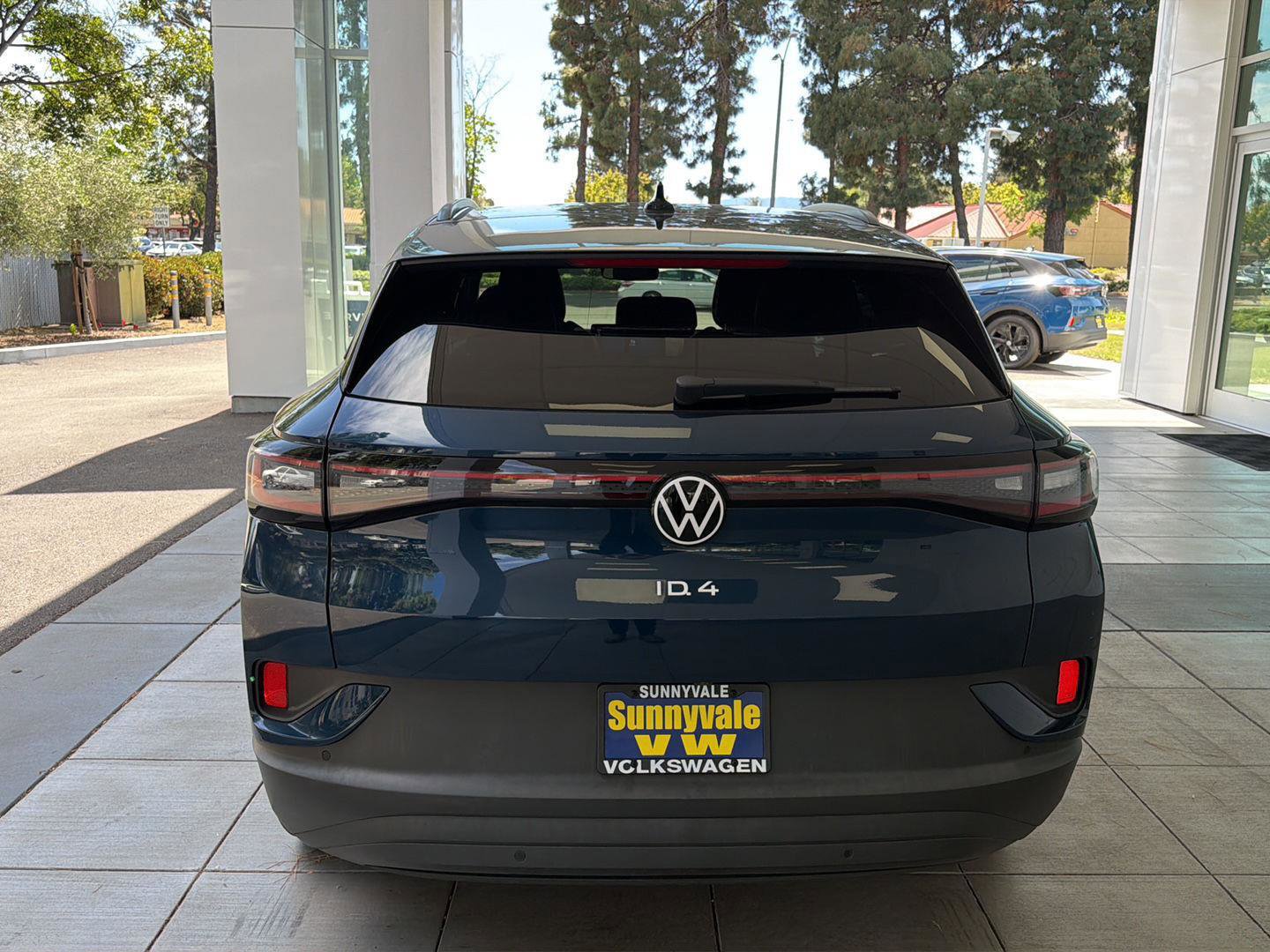 Used 2023 Volkswagen ID.4 Pro RWD image 4