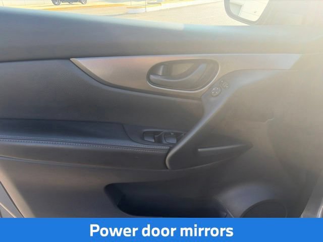 Used 2020 Nissan Rogue Sport S FWD image 28