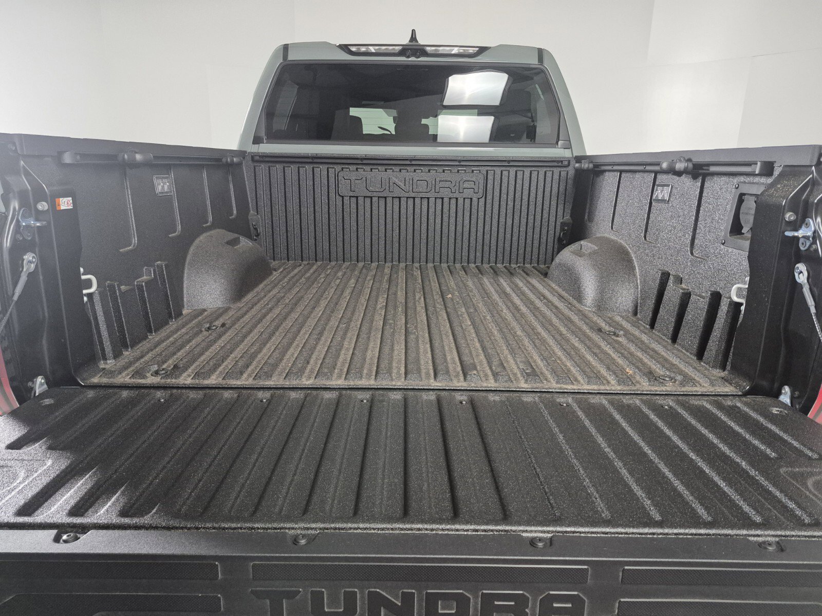 New 2026 Toyota Tundra Platinum AWD/4WD image 14