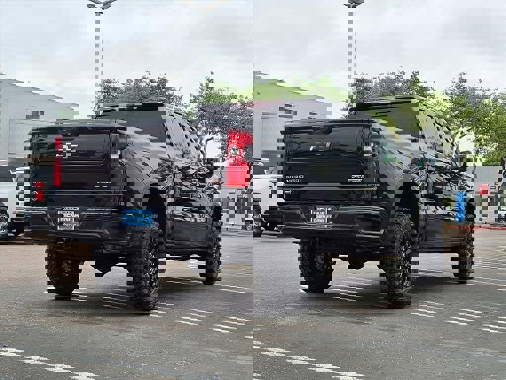 New 2026 Chevrolet Silverado 1500 ZR2 image 5