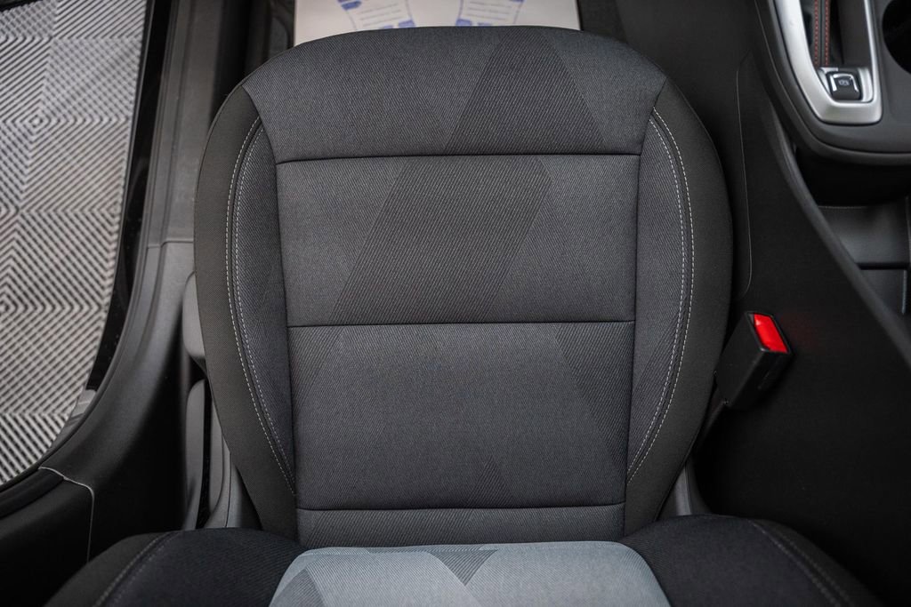 New 2026 Chevrolet Trax RS w/ Sunroof Package FWD image 30