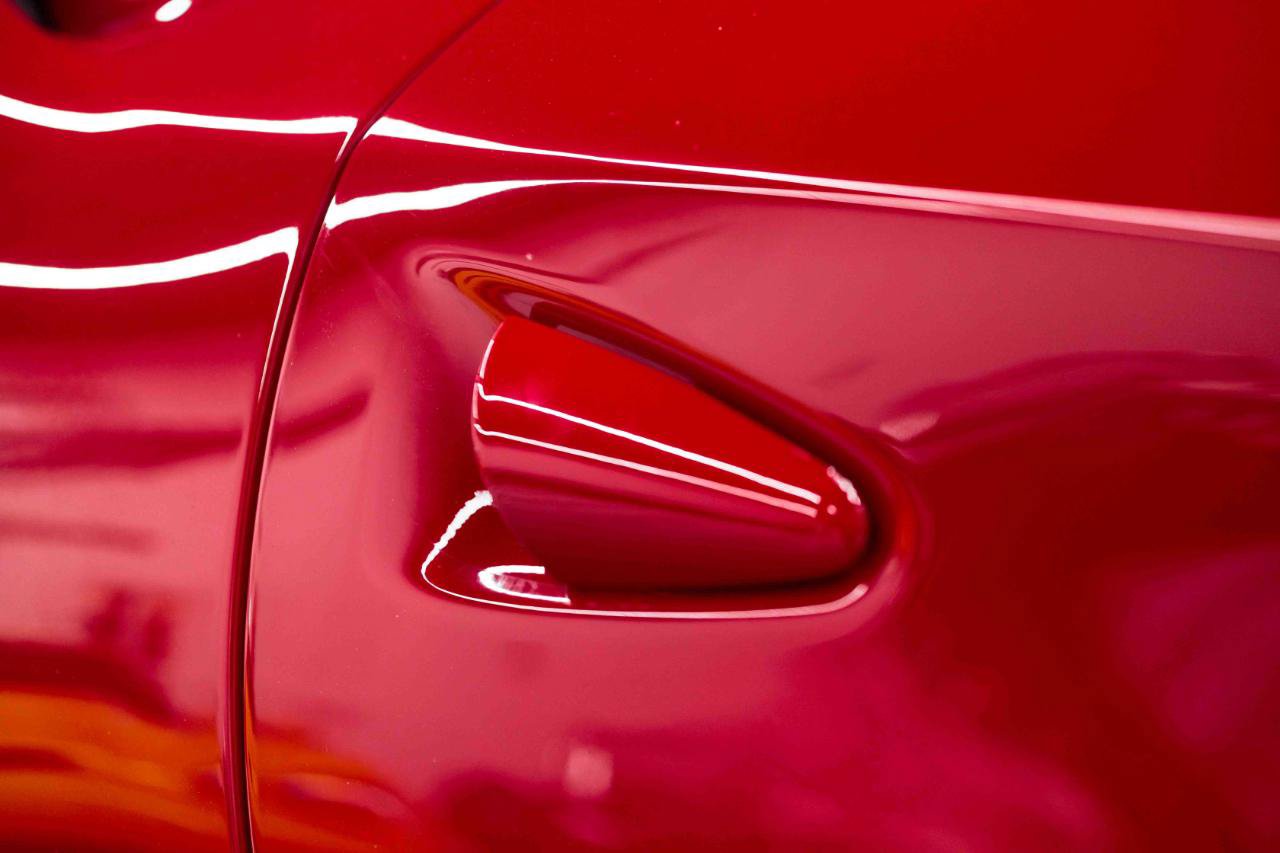 Used 2018 Ferrari 812 Superfast RWD image 27