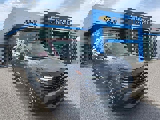 Used 2025 Nissan Kicks SV w/ Illumination Package image 1