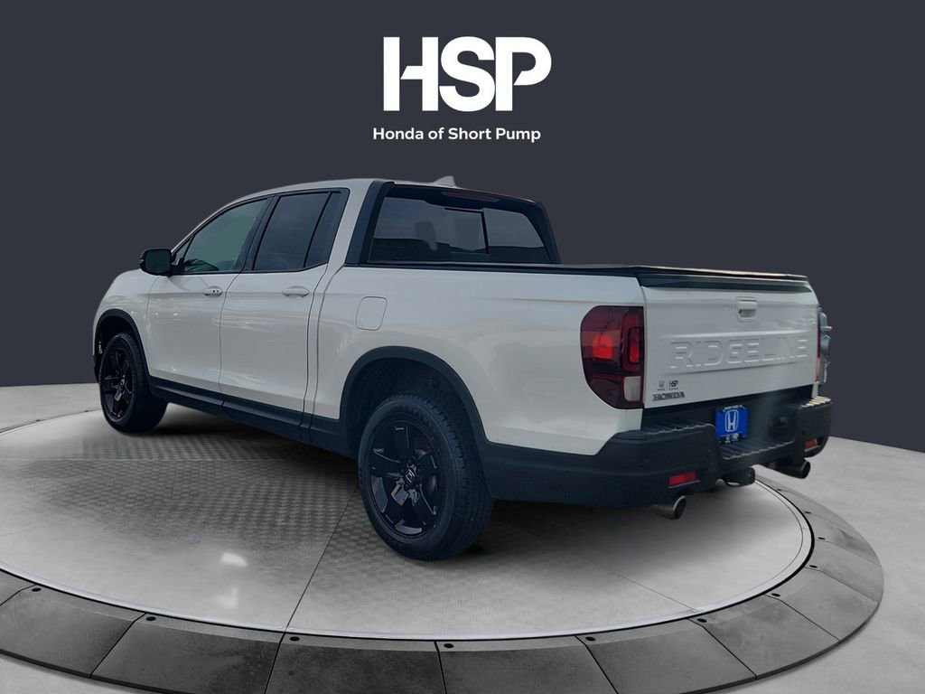 Used 2024 Honda Ridgeline Black Edition image 3