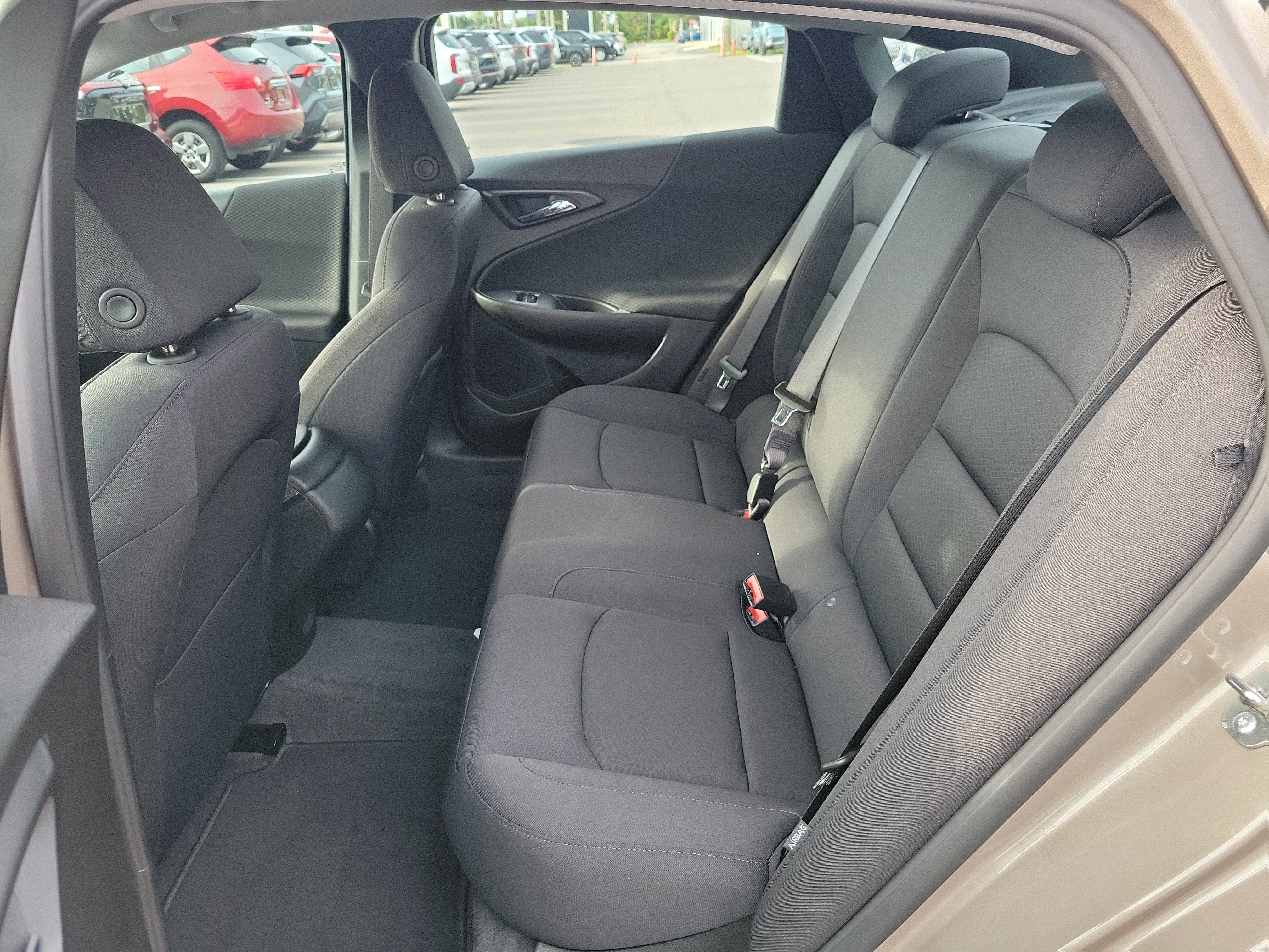 Used 2024 Chevrolet Malibu LS FWD image 12
