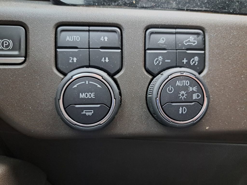 Used 2022 Chevrolet Silverado 1500 LT Trail Boss w/ LT Trail Boss Premium Package image 15