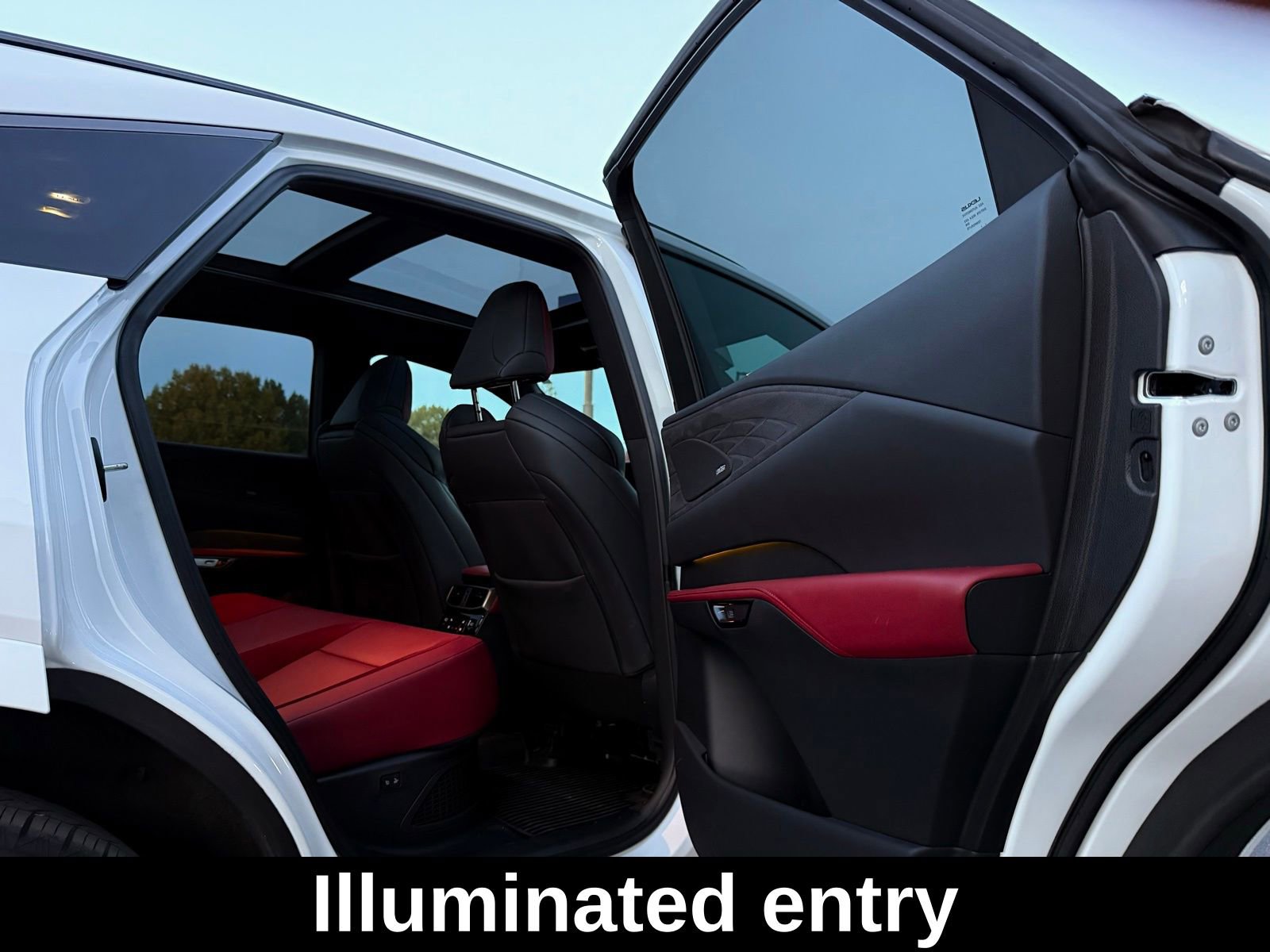 Used 2023 Lexus RX 500h F Sport w/ Accessory Package (2T) image 19