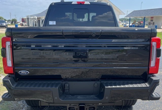 New 2025 Ford F250 Platinum image 7