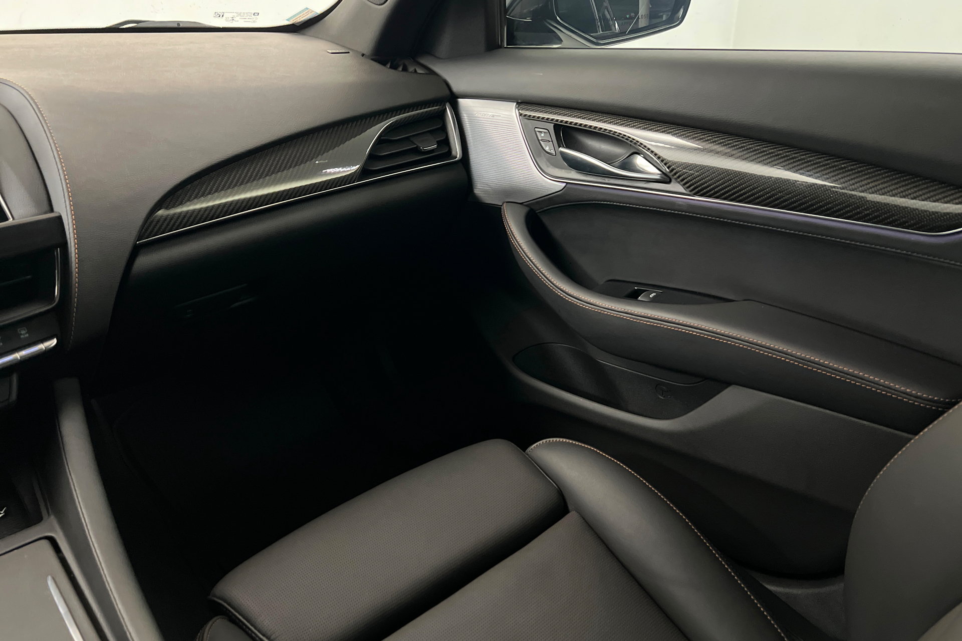Used 2023 Cadillac CT5 V w/ Premium Package AWD/4WD image 11