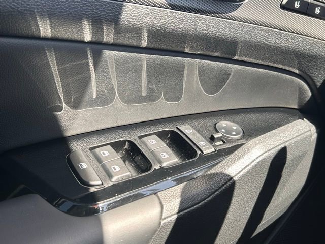 Used 2025 Kia Sportage SX image 18