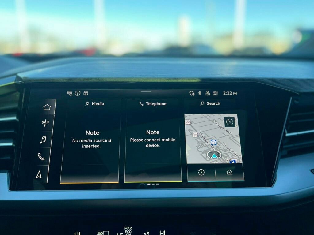 Used 2024 Audi Q4 e-tron Premium Plus w/ Premium Plus image 20