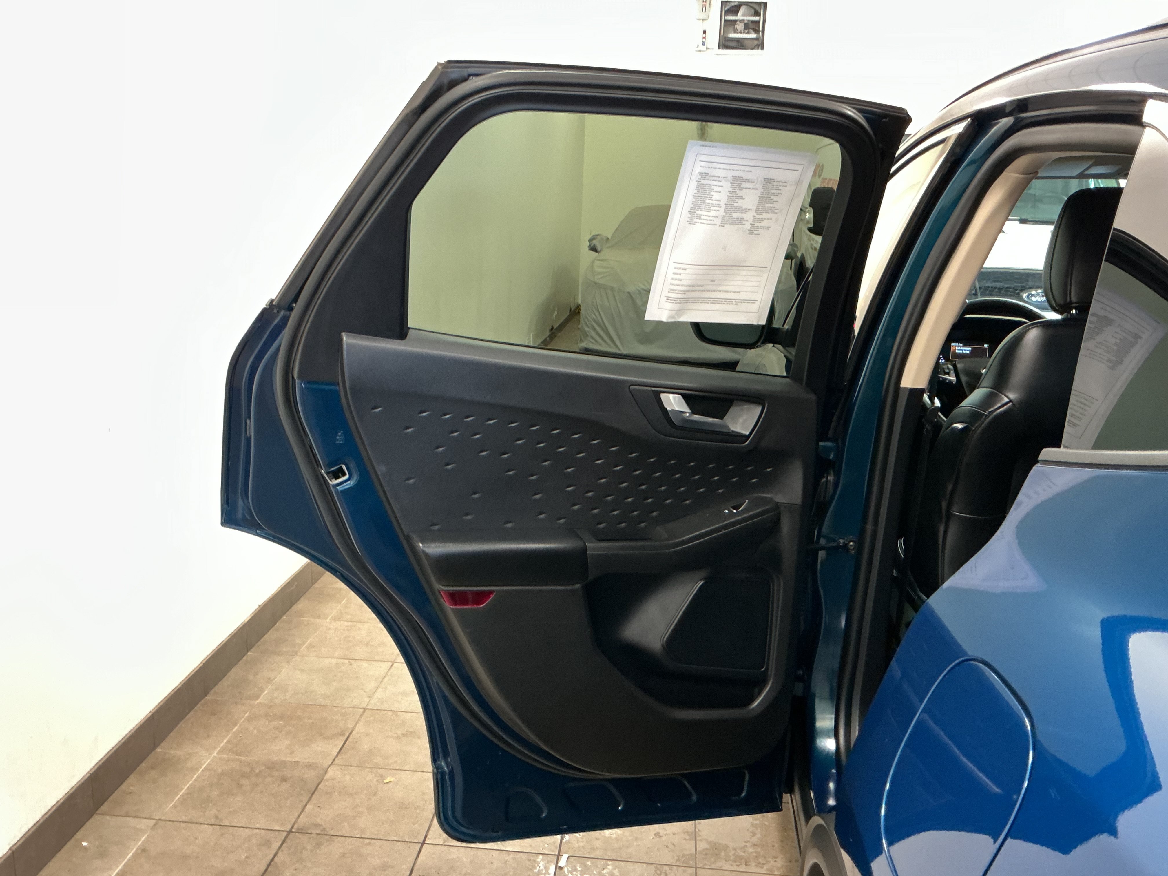 Used 2020 Ford Escape SEL AWD/4WD image 10