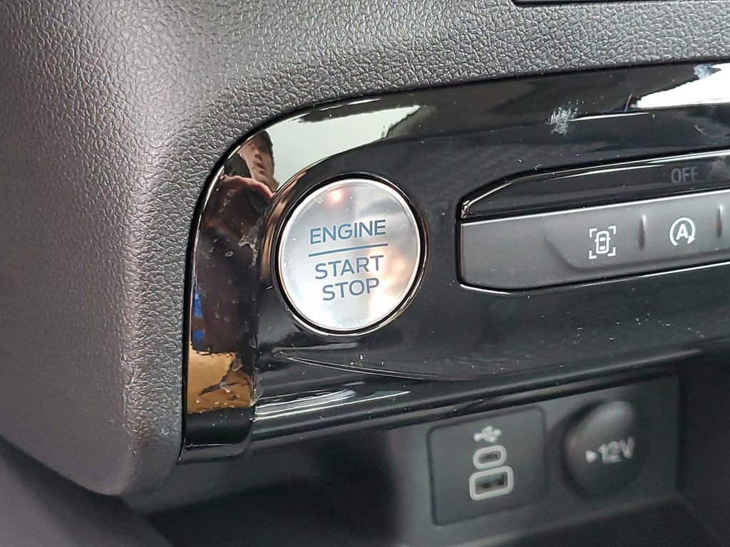 New 2025 Ford Escape Active w/ Active Premium Tech Pack image 15