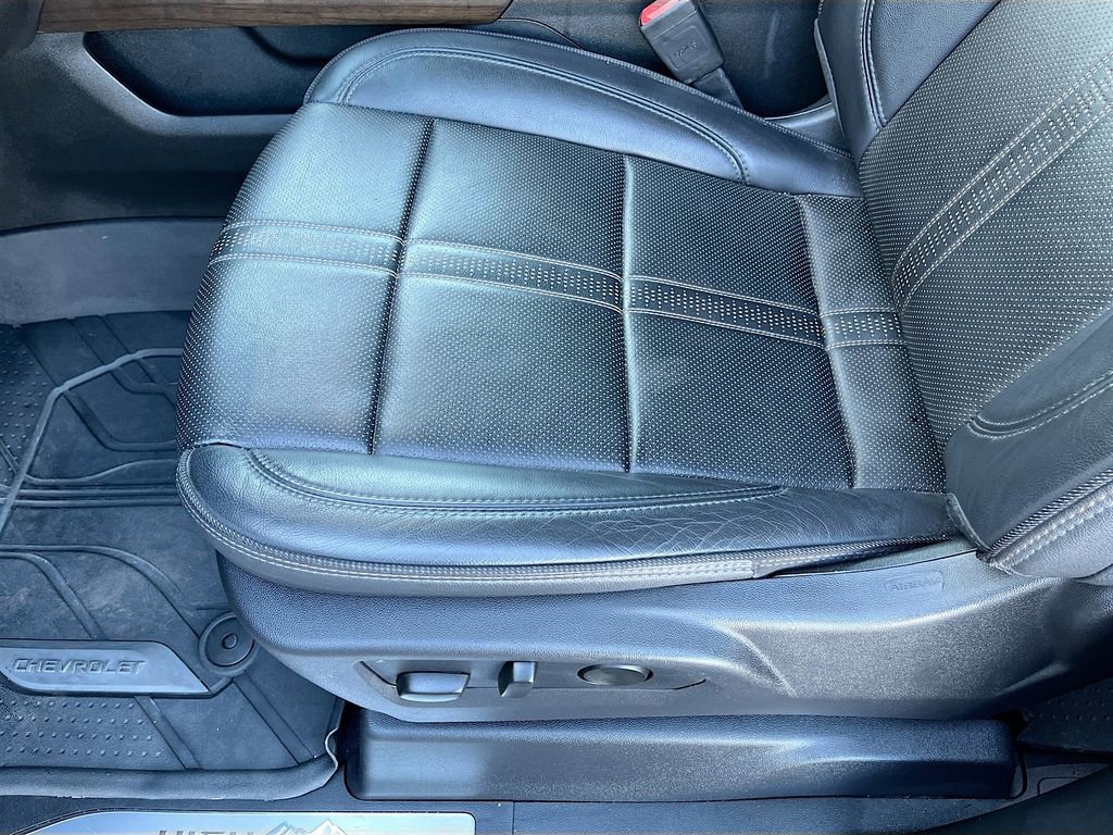 Used 2024 Chevrolet Silverado 1500 High Country w/ High Country Premium Package image 20