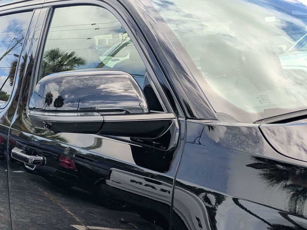 New 2026 Jeep Grand Wagoneer 4WD image 10