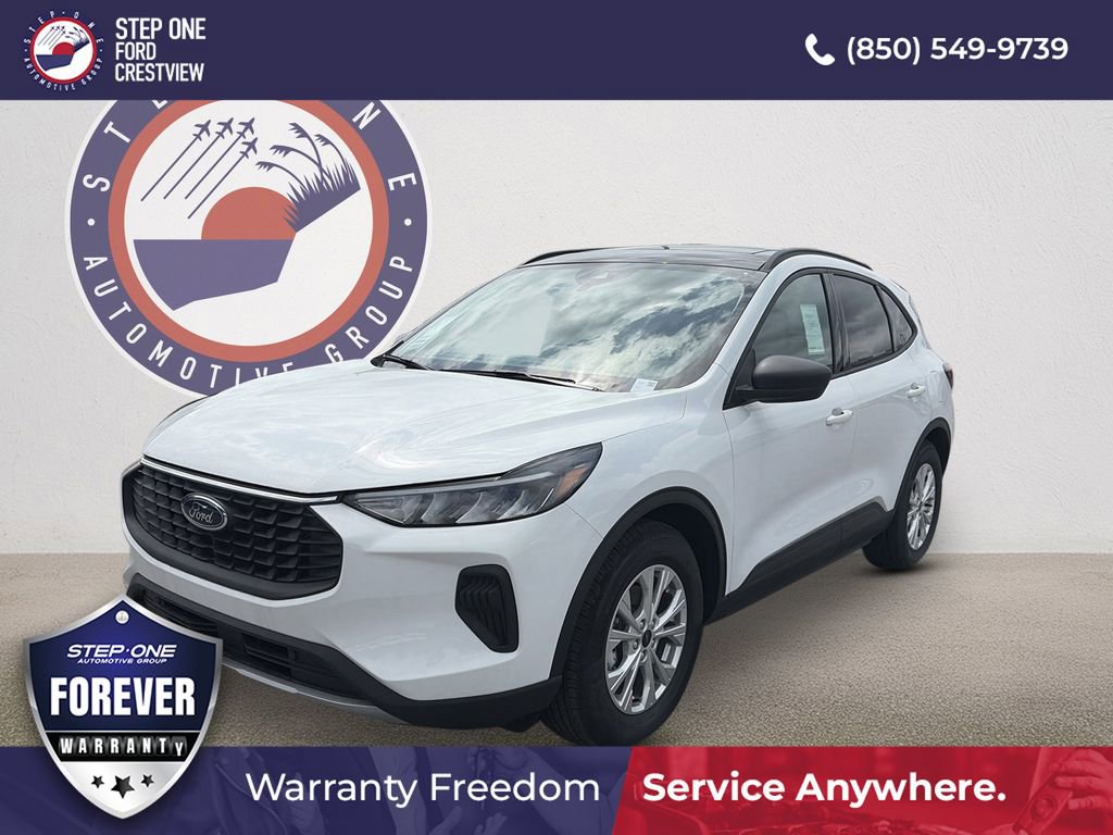 Used 2025 Ford Escape Active w/ Tech Pack #1 FWD image 1