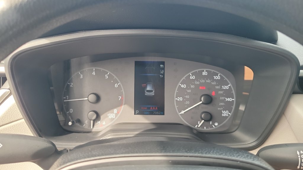 Used 2025 Toyota Corolla Cross L FWD image 20