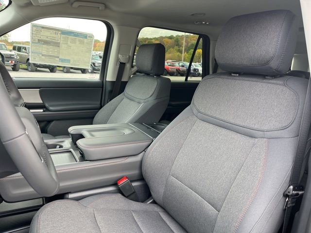 New 2025 Ford Expedition Max Active image 21