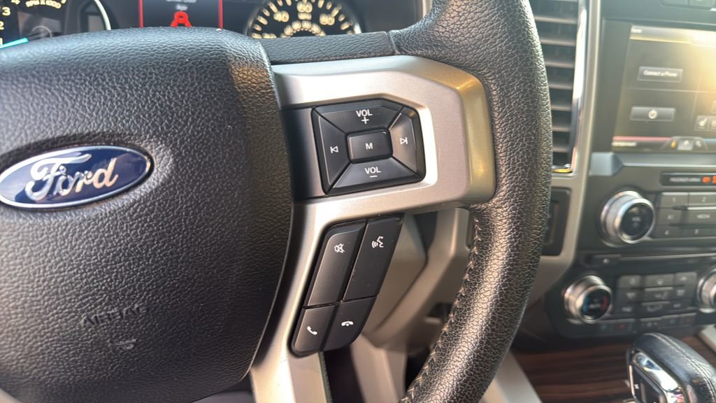 Used 2015 Ford F150 Lariat w/ Equipment Group 502A Luxury image 32