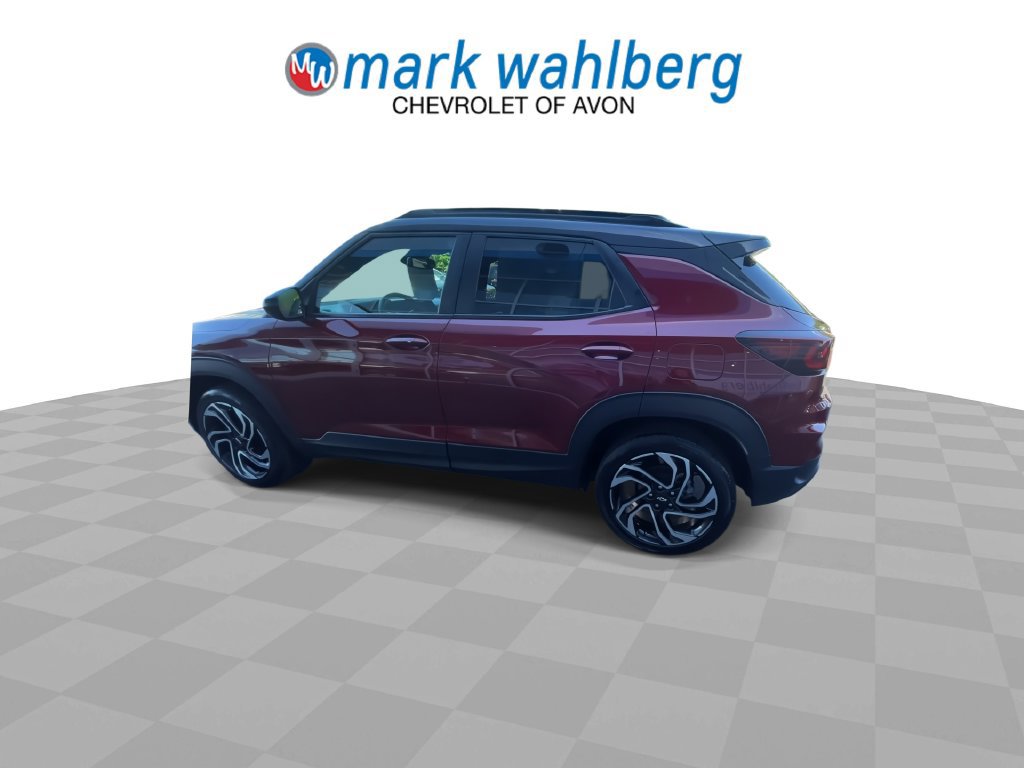 Used 2024 Chevrolet TrailBlazer RS w/ Convenience Package AWD/4WD image 5