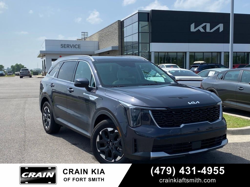 Certified 2025 Kia Sorento S w/ Panoramic Sunroof Package FWD image 1