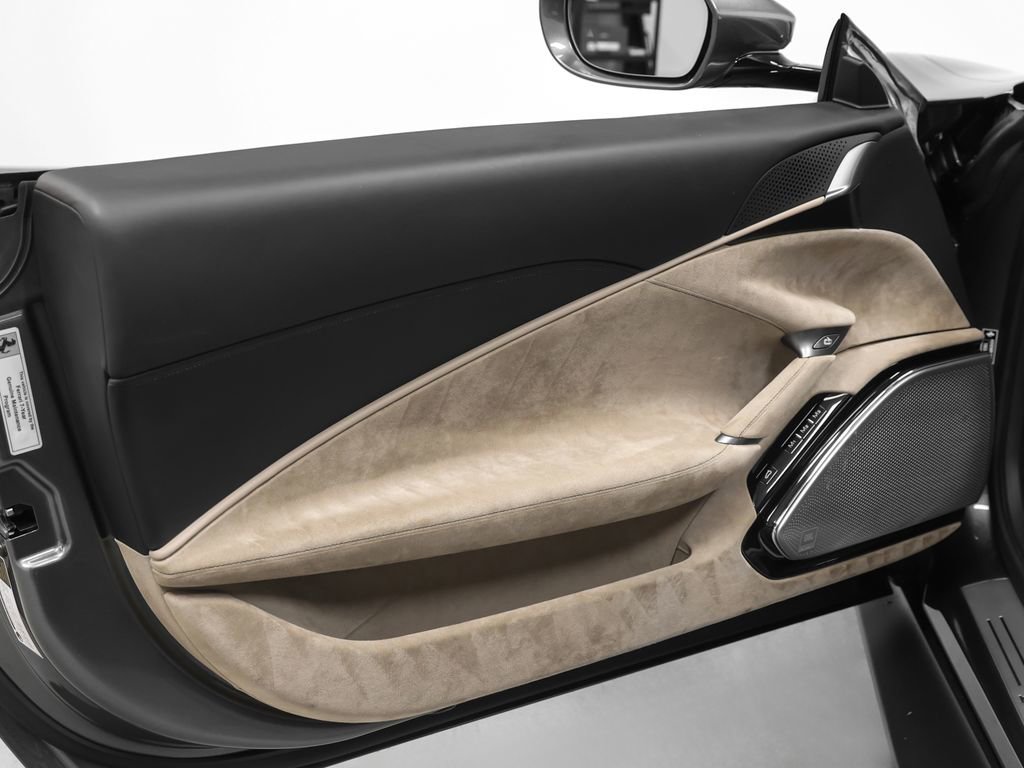 Used 2022 Ferrari Roma image 77