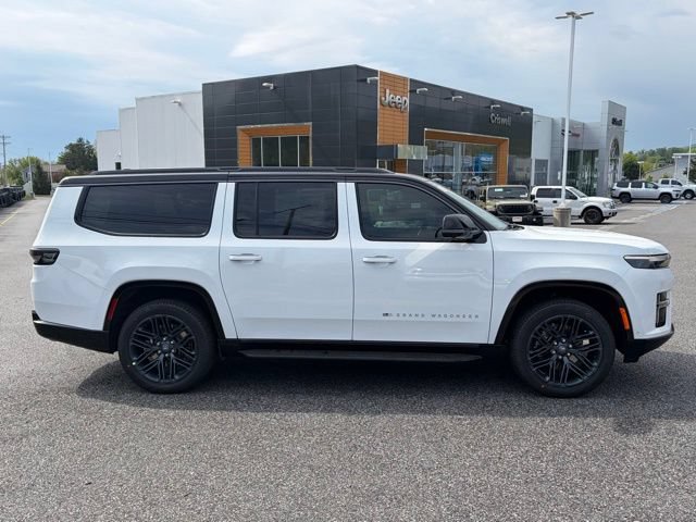 New 2026 Jeep Grand Wagoneer L 4WD image 8