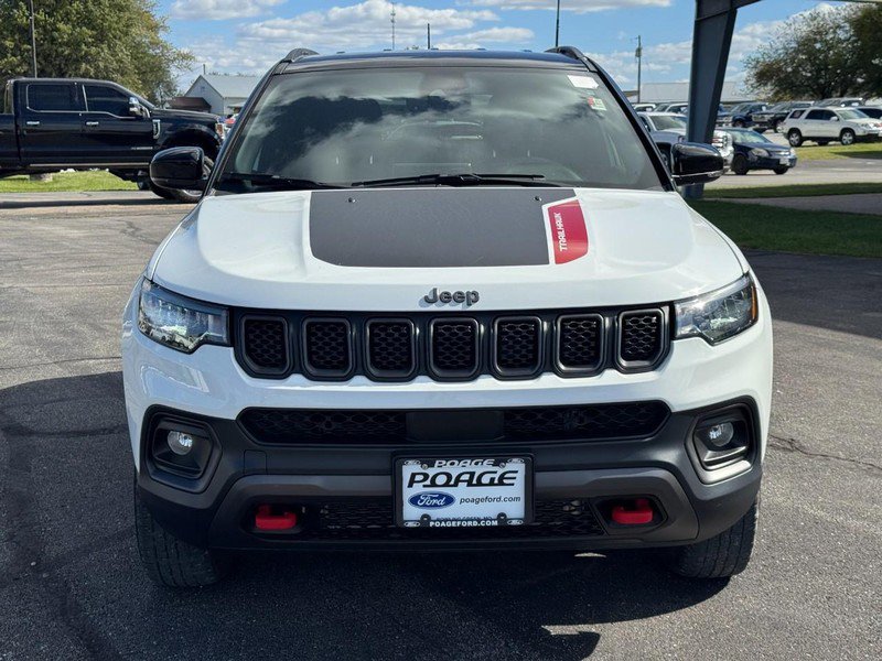 Used 2023 Jeep Compass Trailhawk image 8