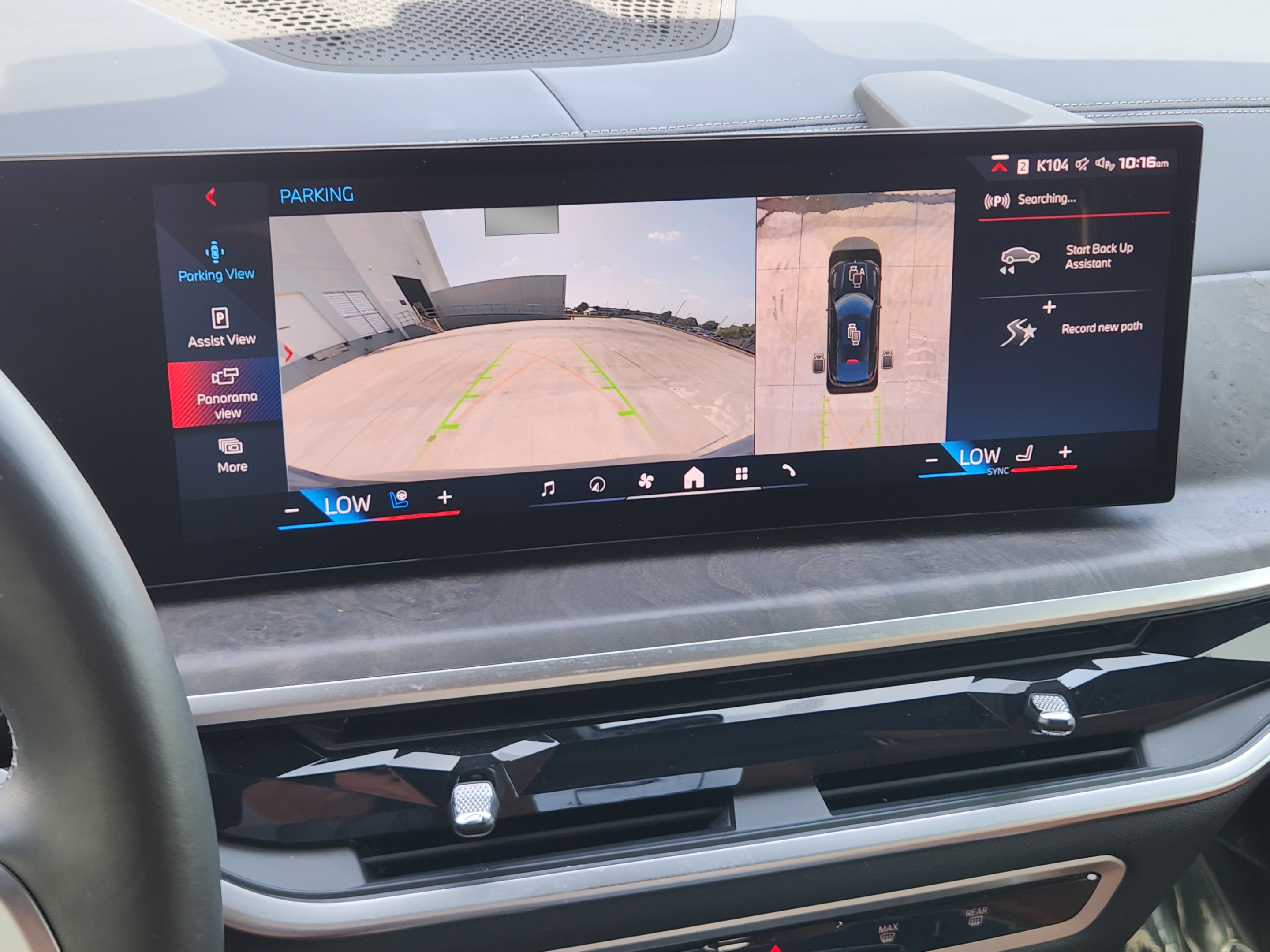Used 2025 BMW X6 M60i AWD/4WD image 12